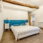 Batisse Provencale Avec Piscine Banon