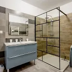 Batisse Provencale Avec Piscine Tatil Evi
