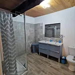 別荘 Batisse Provencale Avec Piscine