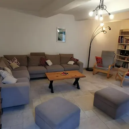 Ferienhaus Batisse Provencale Avec Piscine