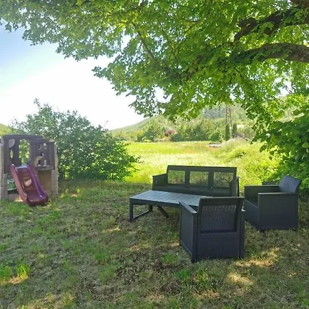 Batisse Provencale Avec Piscine *