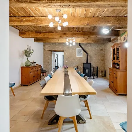 Сasa de vacaciones Batisse Provencale Avec Piscine Banon